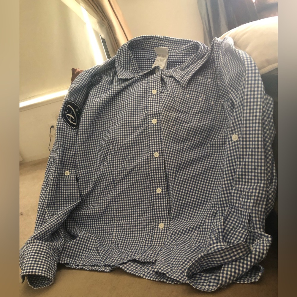 🎠Rare! Blue Checkered Shirt w/Disney Logo- 102A $50 or $45 w/offer